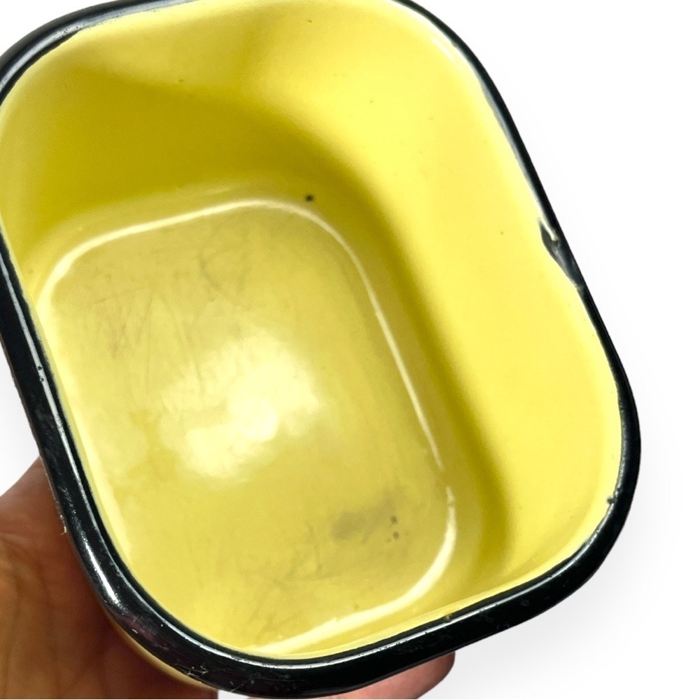 Vintage Beco Ware Refrigerator Dish Yellow Enamel Metal Black‎ Trim Glass Lid - Picture 4 of 13